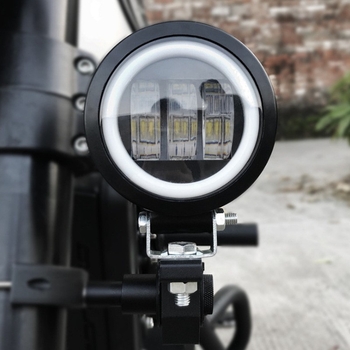 LED prožektorius su angelo akimis automobiliams, SUV, motociklams, furgonams ir sunkvežimiams – 30W, 12-60V, IP68, 6000lm, 40000h