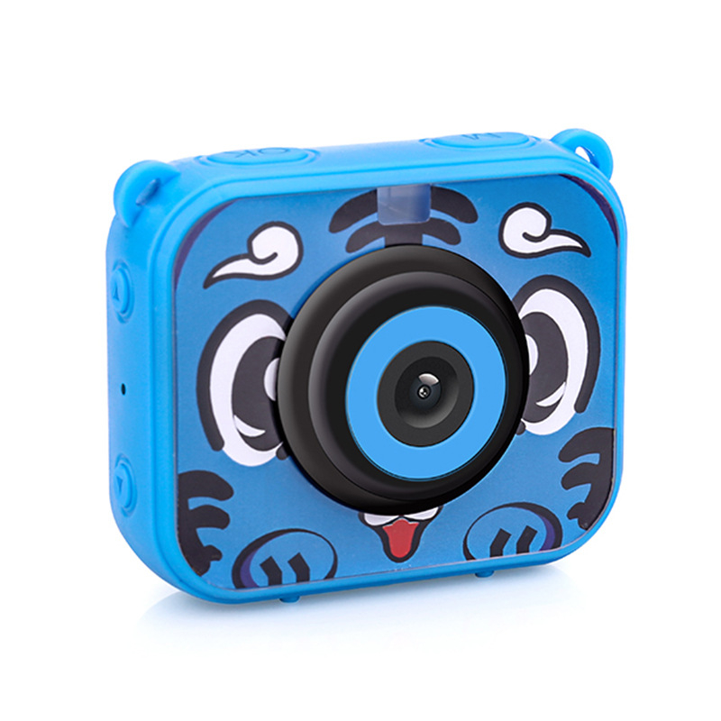 Mini cameră sport pentru copii, impermeabilă — senzor CMOS 12MP 1/2.3 inch; Impermeabilă, rezistentă la praf, antișoc; ecran HD de 2.0 inch; Durata bateriei 80 de minute; Stocare cu card TF