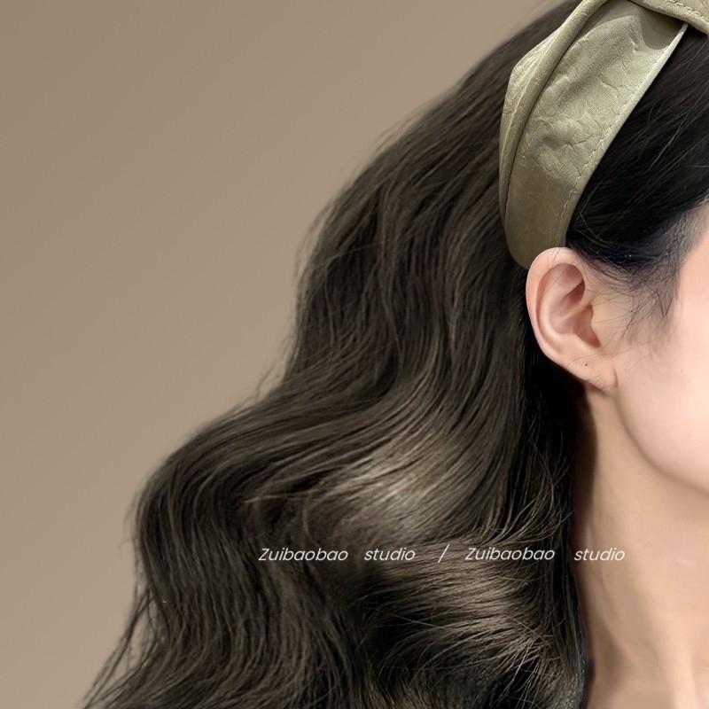 Traka za glavu s kožnim križem i visokom kronom, ručna izrada, Materijal: Cortical, Brend: Nothing, Proljeće 2025