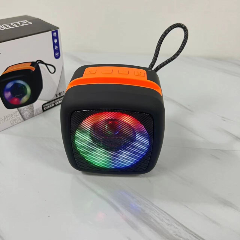 X911 Bluetooth prijenosni zvučnik s kartični utorom, 5W, ugrađena baterija, Bluetooth 5.0, domet 10 m