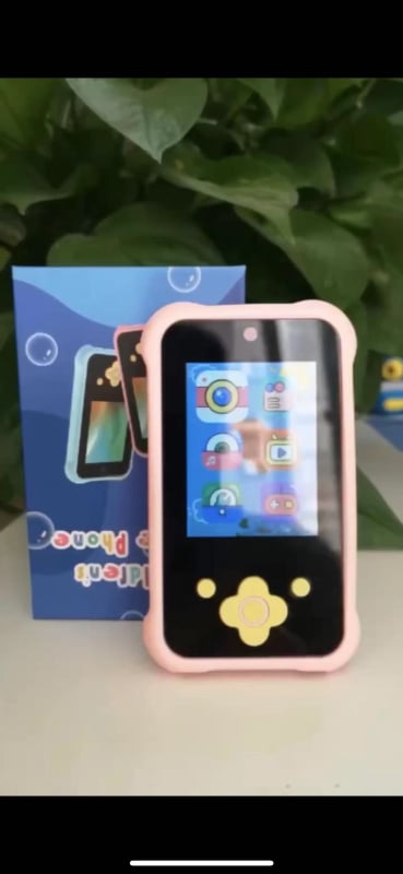 Παιδικό έξυπνο τηλέφωνο-παιχνίδι με διαφανή σιλικόνη και μονόκερο, μοντέλο S3 • οθόνη LCD 2.8'' • Κάμερα 2.0MP • Αποθήκευση TF • Διάρκεια μπαταρίας μίας εβδομάδας