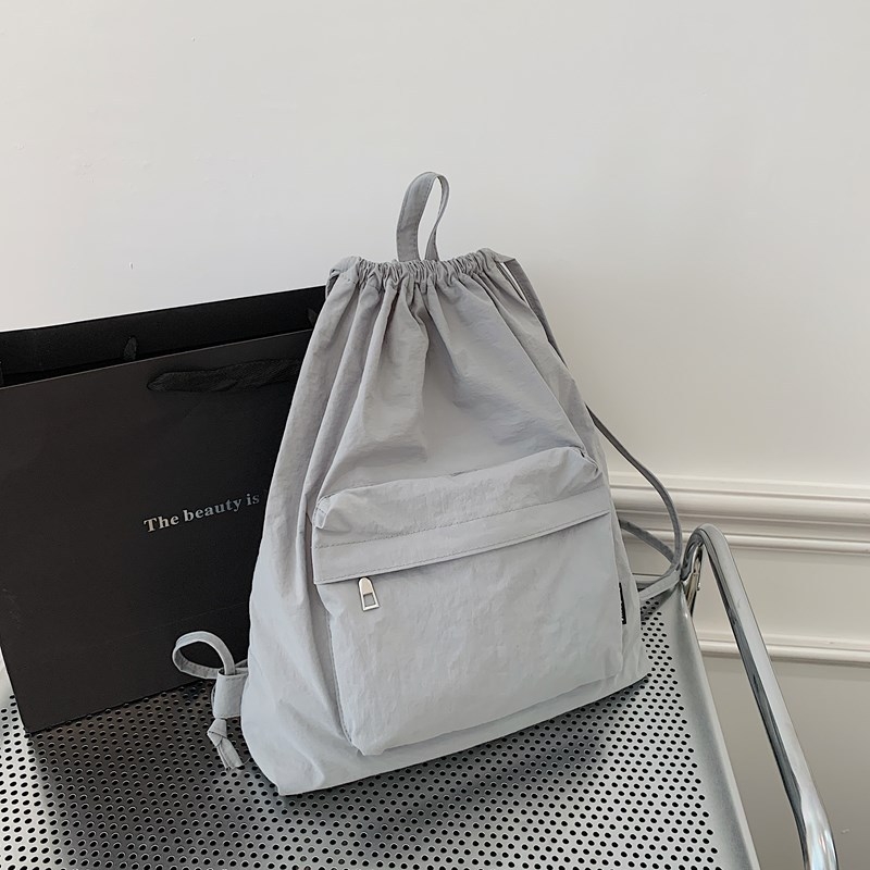 Rucsac din nylon, stil urban, respirabil, capacitate sub 20 L, compatibil cu laptop de 12 inch