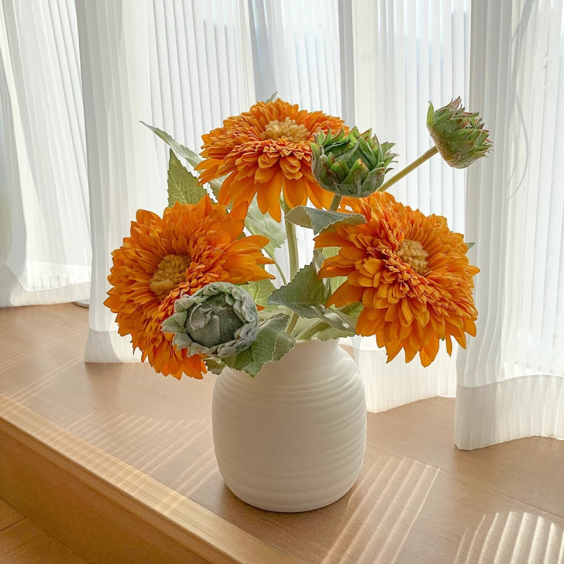 Buchet de floarea-soarelui din mătase - flori artificiale pentru decorul casei, nunți și recuzită foto