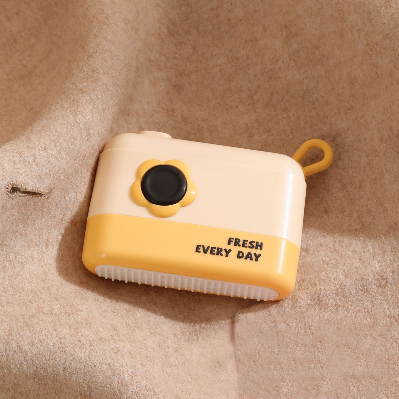 Портативен премахвач на власинки за дрехи с капак, миещ се, ABS/TPR/PVC