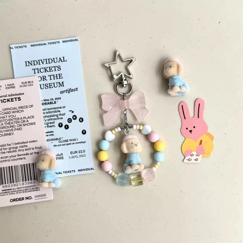 Lanyard pentru telefon mobil cu cățeluș din mărgele – Material: rășină; sfoară PP; cataramă din plastic; Unisex