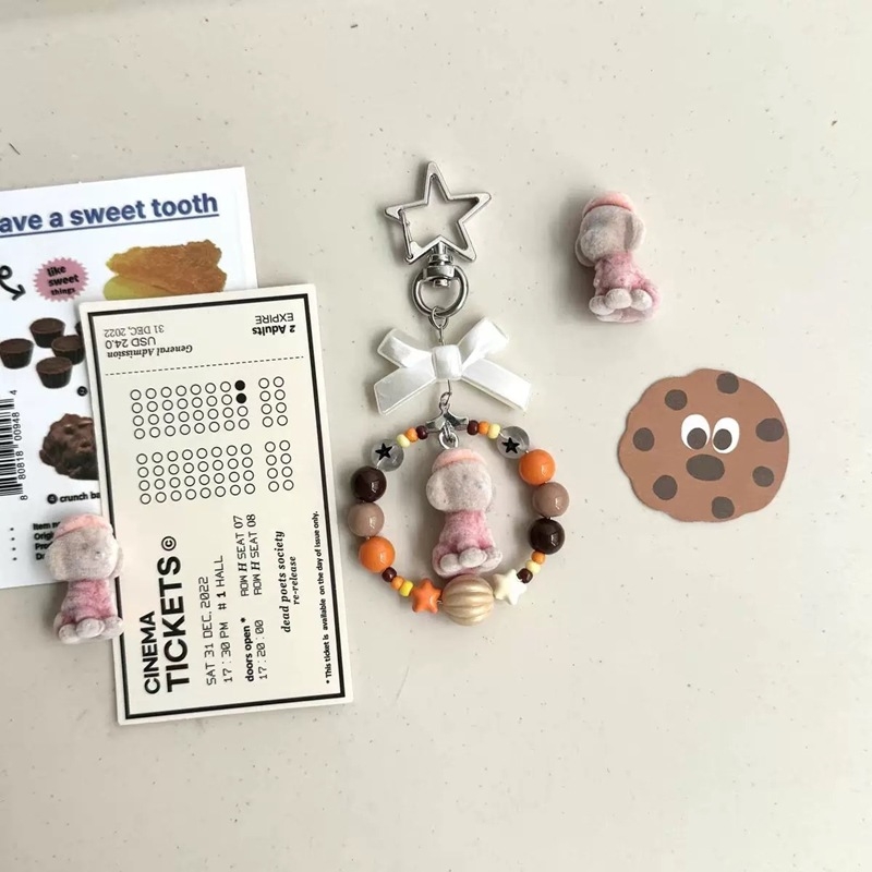 Lanyard pentru telefon mobil cu cățeluș din mărgele – Material: rășină; sfoară PP; cataramă din plastic; Unisex