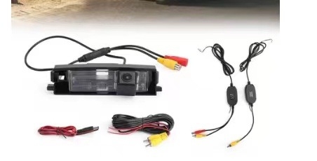 BYC-8077 Galinė vaizdo kamera Toyota Yaris ir RAV4, 170° matymo kampas, 928×500 raiška, 12V, atspari vandeniui, AV vaizdas