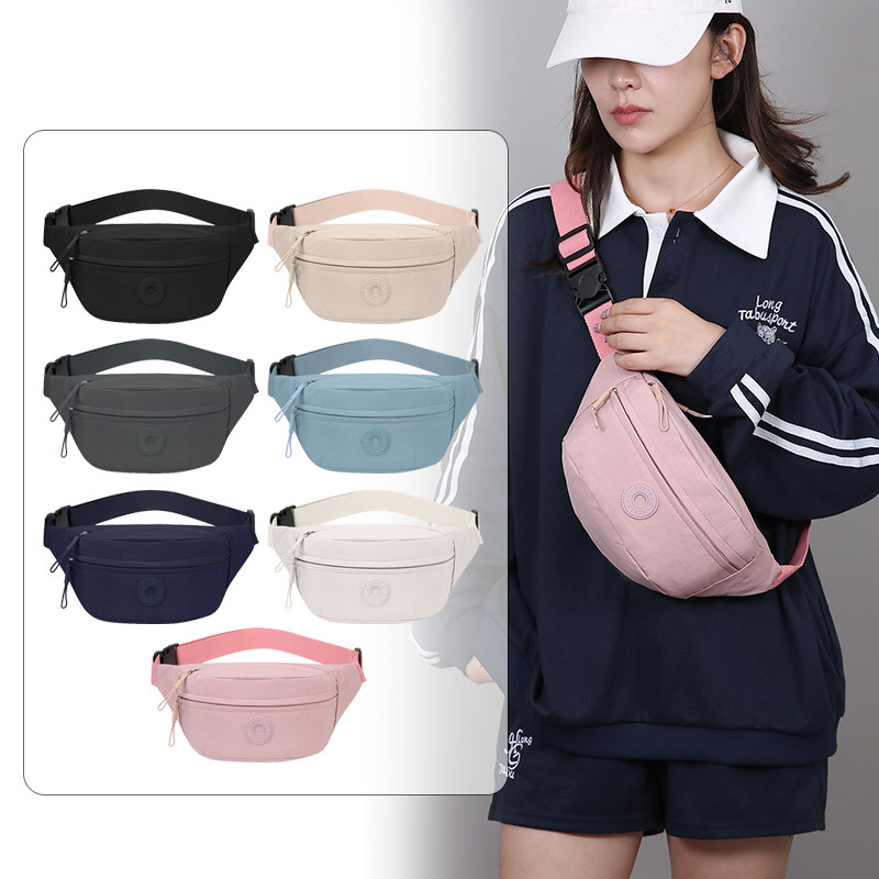Ženska crossbody torbica, gradska jednostavnost, najlon, zatvarač, džepovi za telefon i dokumente, poliester podstava