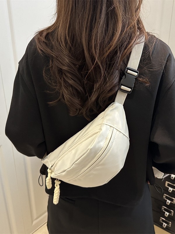 Geantă pentru piept din pânză, stil urban simplu, deschidere cu fermoar, buzunar laminat cu fermoar, buzunar intern cu patch, primăvara 2025