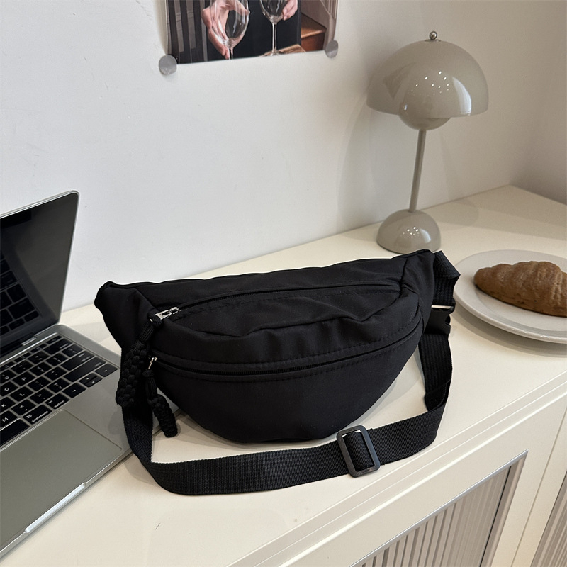 Geantă pentru piept din pânză, stil urban simplu, deschidere cu fermoar, buzunar laminat cu fermoar, buzunar intern cu patch, primăvara 2025