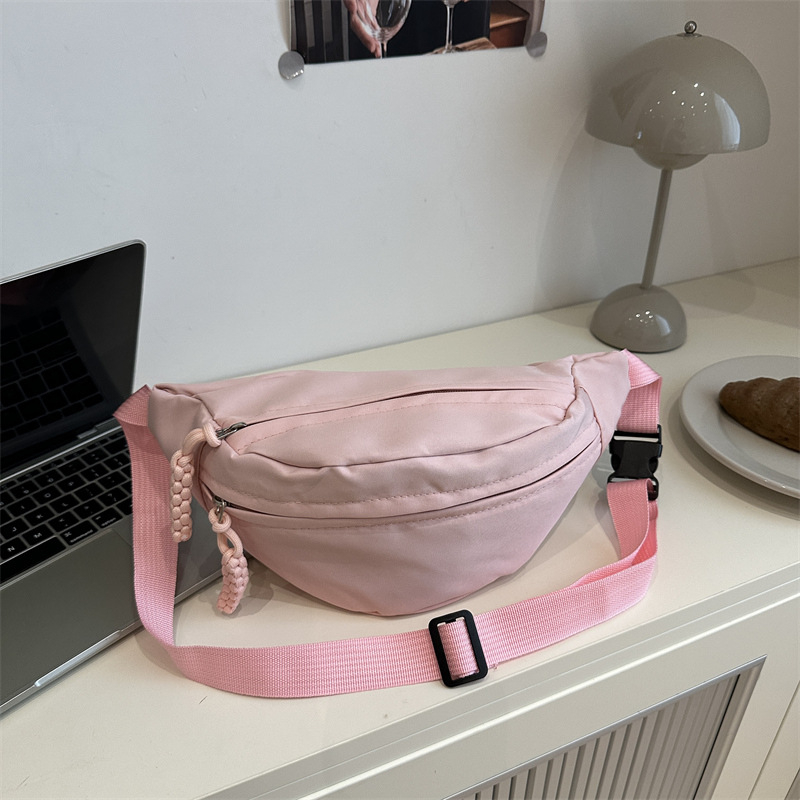 Geantă pentru piept din pânză, stil urban simplu, deschidere cu fermoar, buzunar laminat cu fermoar, buzunar intern cu patch, primăvara 2025