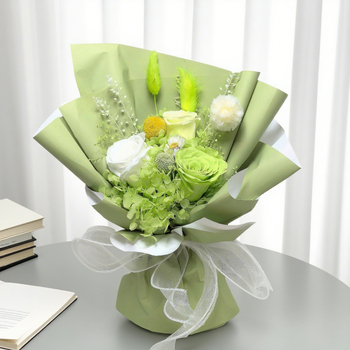 Sačuvani buket ruža u darovnoj kutiji - suhe ili večne ruže, vrsta ruža, za rođendan, za parove