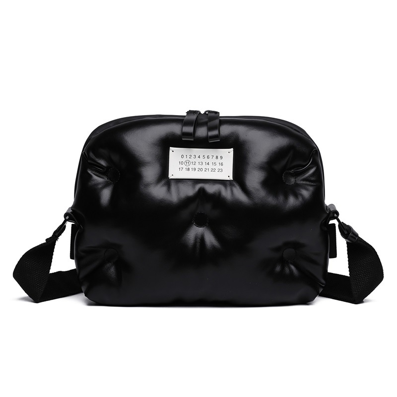 Pánska crossbody taška z PU kože na cestovanie – odolná, priečinok pre 10-palcový notebook, polyesterová podšívka, voľnočasový štýl