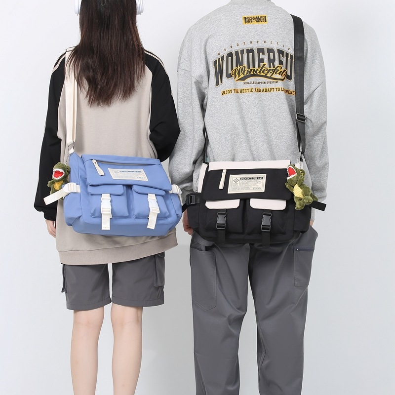 Vīriešu krūšu soma, materiāls Silk Flower, odveja Nylon, stils Fresh and Sweet, pavasaris 2024, brīvā laika ceļojumiem