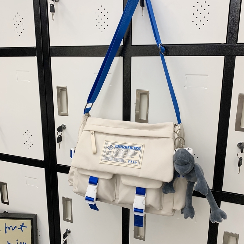 Vīriešu krūšu soma, materiāls Silk Flower, odveja Nylon, stils Fresh and Sweet, pavasaris 2024, brīvā laika ceļojumiem