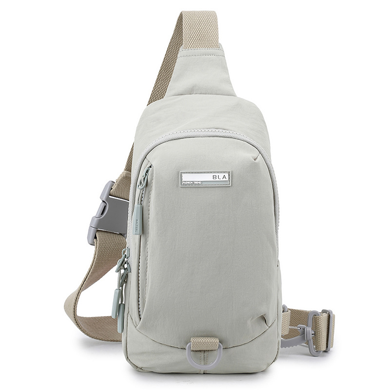 Najlon crossbody torba, Novi nacionalni trend, Zatvaranje na zip, Vodoravni kvadratni oblik, Jesensko izdanje 2025