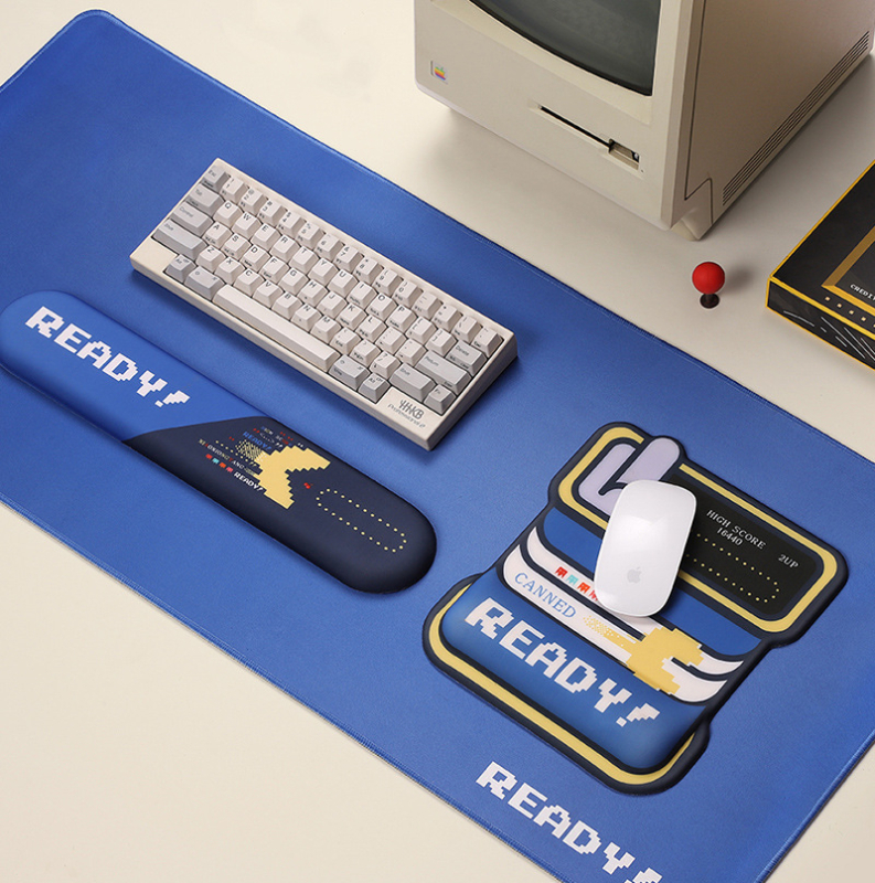 Malá silikónová podložka na zápästie pre myš s textilným povrchom, jednostranná, kreslený štýl, termotransfer tlač