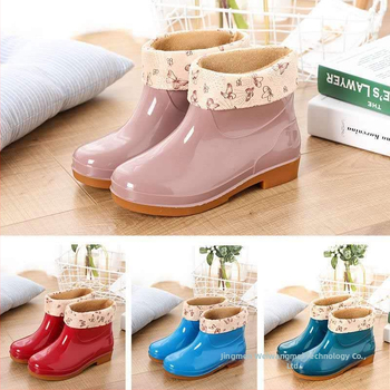 Moteriški guminiai lietaus batai, žemas siluetas, fleece pamušalas, priešslydžio padas
