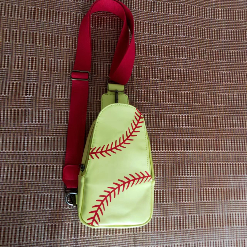 Ženska crossbody torba od PU, Shell stil, vertikalni kvadratni oblik, zip zatvarač, trodimenzionalna torba