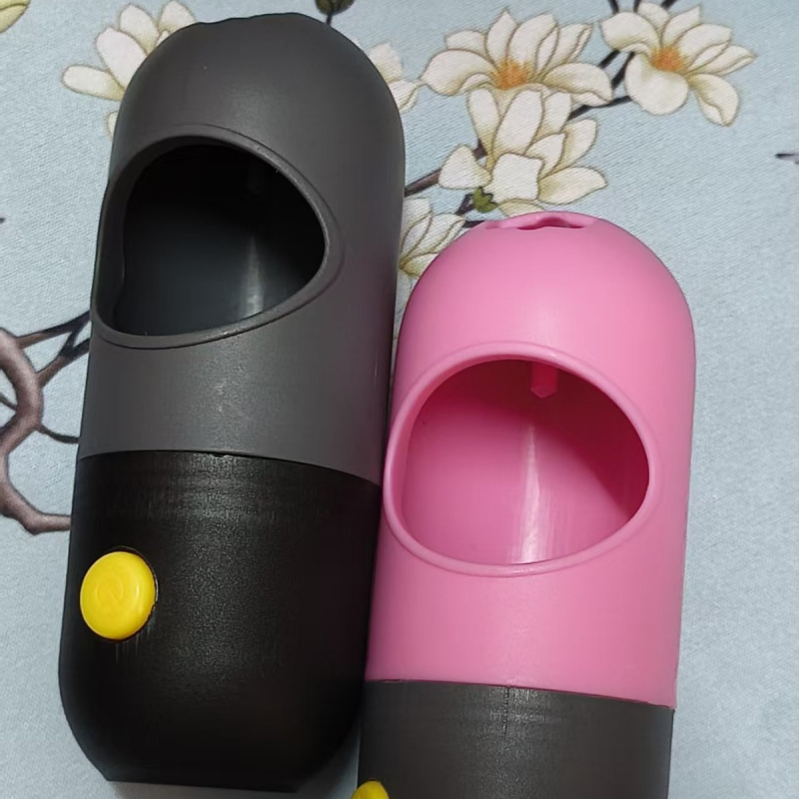 LED диспенсер за торбички с отпадъци за домашни любимци - висящ портативен капсулен дизайн, пластмасов модел CZ-61