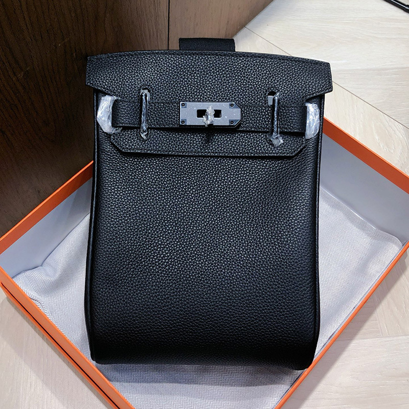 Unisex torba za prsa s Lychee uzorkom od gornjeg sloja teleće kože, crossbody stil, zatvaranje lokkom, unutarnji džepovi za telefon i dokumente, ljeto 2025