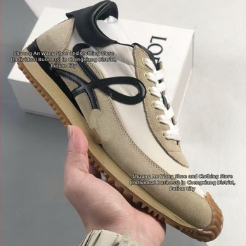 Moteriški odiniai kasdieniai sportbačiai su raišteliais, apvaliu pirštu, lengvi, natūralios gumos padas