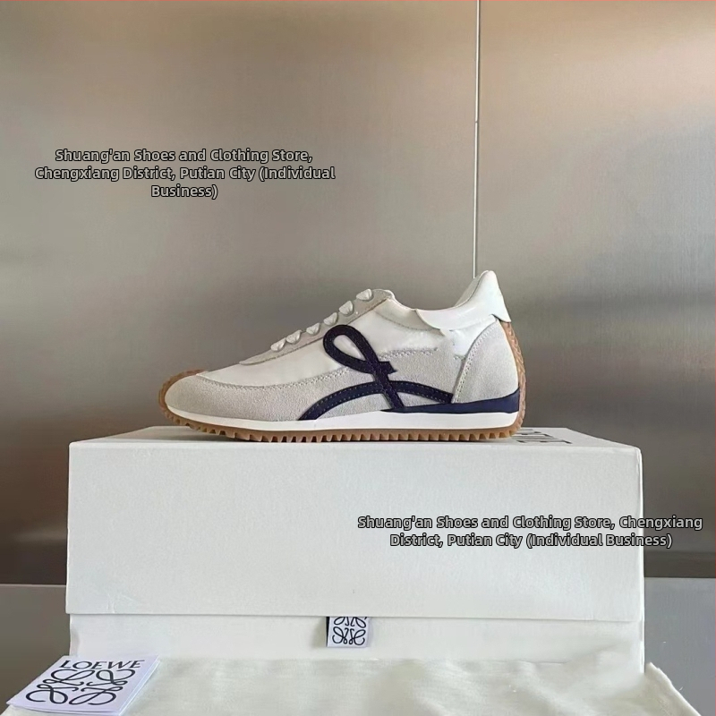 Moteriški odiniai kasdieniai sportbačiai su raišteliais, apvaliu pirštu, lengvi, natūralios gumos padas