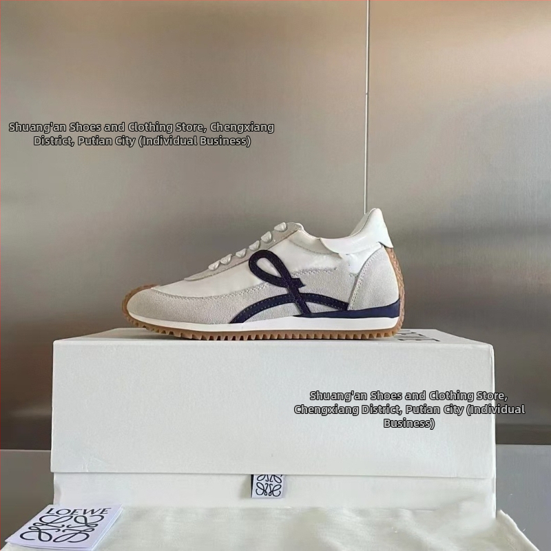 Moteriški odiniai kasdieniai sportbačiai su raišteliais, apvaliu pirštu, lengvi, natūralios gumos padas