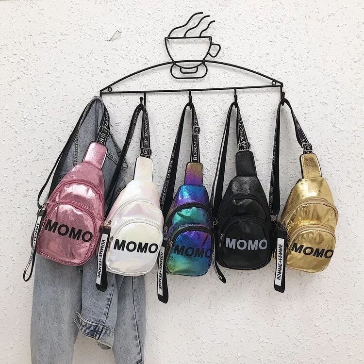 Ženska crossbody torba s momo slovnim motivom, korejskog stila, mekani PU, ljeto 2024, zatvarač, unutarnji džep za telefon, 3D vanjski dizajn