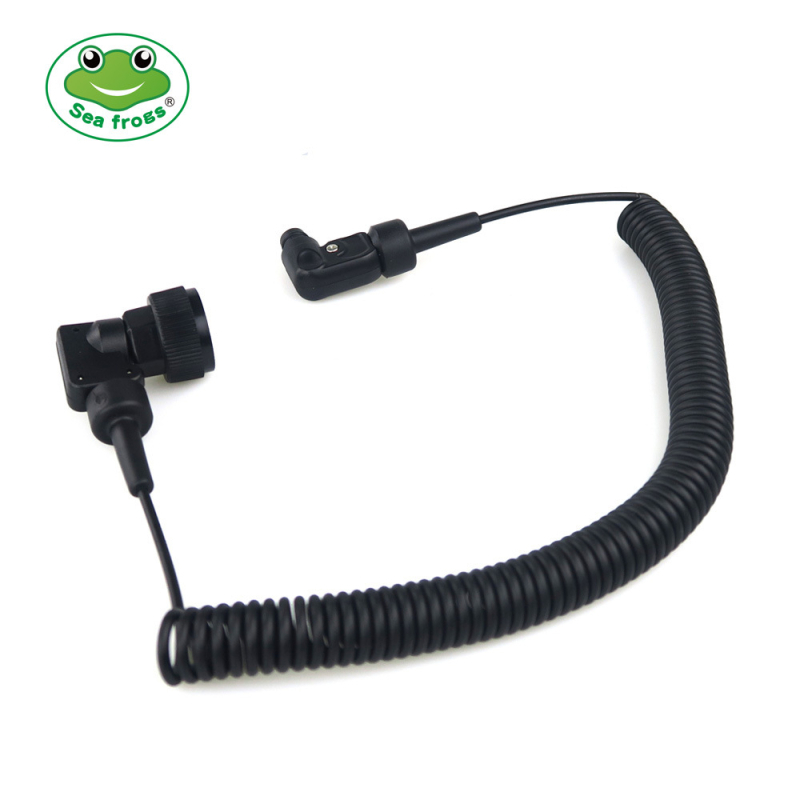 Optiska šķiedras sinhronizācijas kabelis, L-veida zemūdens fotografēšanai — OR-2; saderīgs ar ūdensdrošiem korpusiem ar optiskās šķiedras portu; Bluetooth: Nē; licencējama privātā zīmola