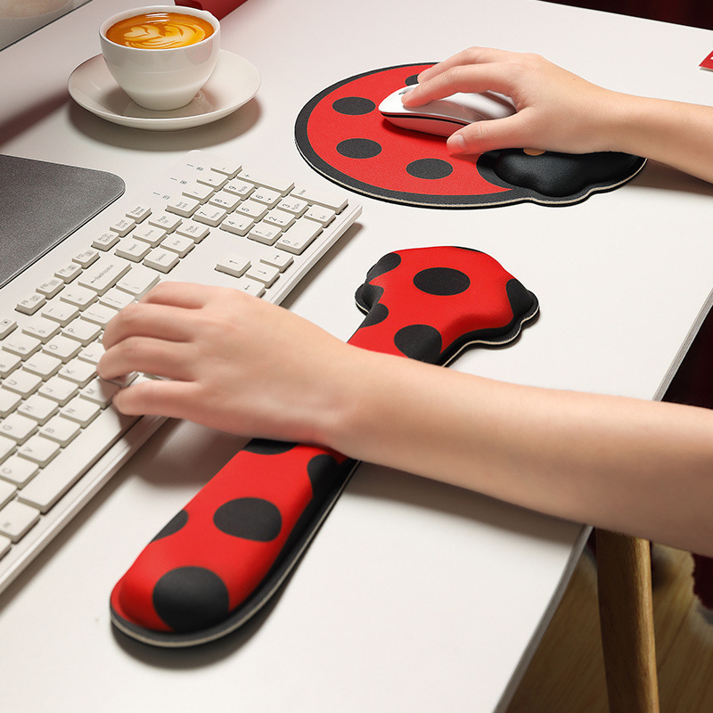 Padă de mouse cu sprijin la încheietură – desen cu fată cu dovleac, mic covoraș din cauciuc, imprimare prin transfer termic, personalizare