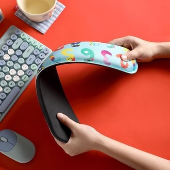 Podloga za miš s potporom za zglob, 3D memorijska pjena, lik psa u naočalama, za prijenosno računalo i tipkovnicu