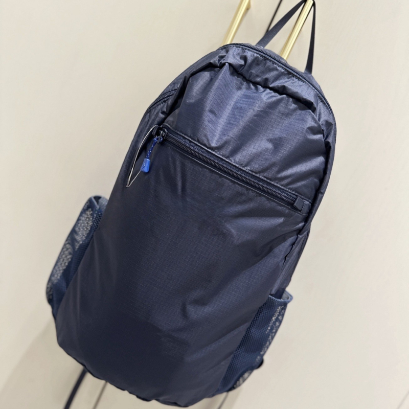 Montbell Meishan lagani najlonski planinski ruksak, unisex, ispod 20 L, ultra lagan, kompatibilan s 12-inčnim prijenosnim računalom