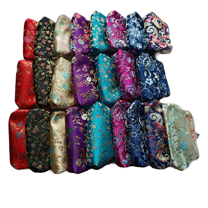 Novčanik za novčiće od svile, cvjetni uzorak, književno-nacionalni umjetnički stil, s jednim pretincem, proizvedeno u Suzhou