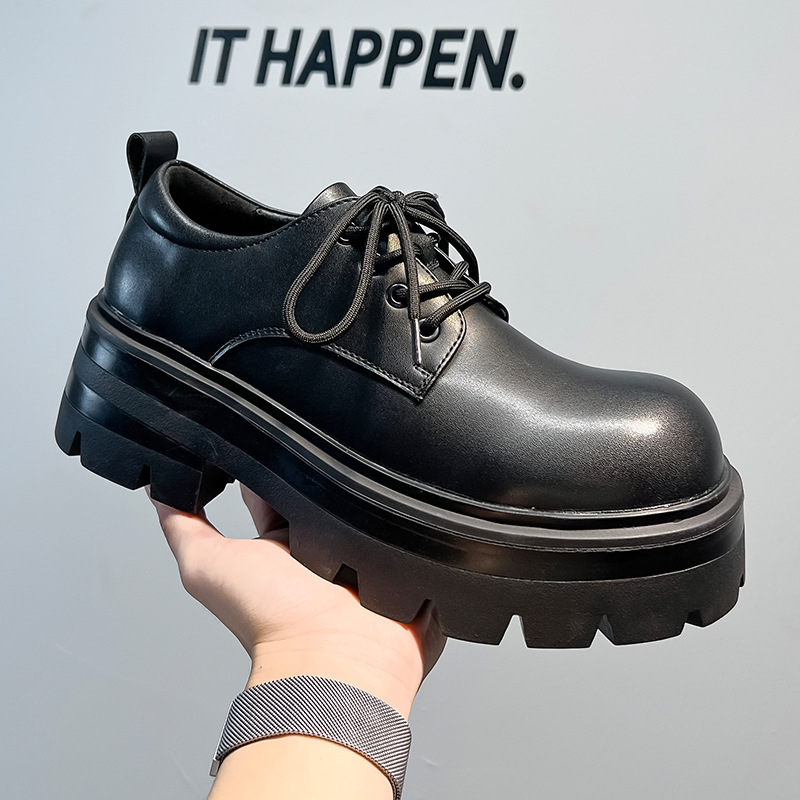 Meeste derby kingad paksu tallaga kõrguse suurendamiseks – matt viimistlus, pealne mikrofiibernahk, kummist talla, ees nöörimine