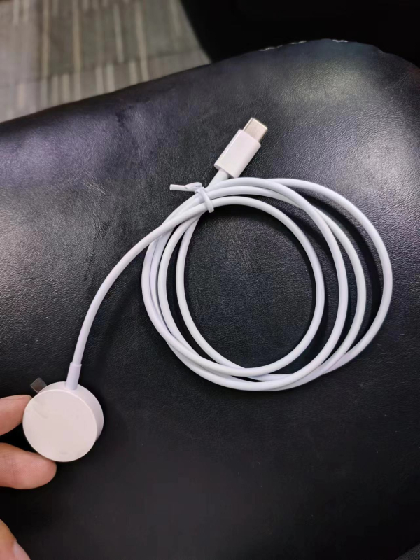 Punjač za Apple iWatch s magnetskim bežičnim brzo punjenjem – kompatibilan s generacijama 1–8, USB-C, 5W, QC2.0