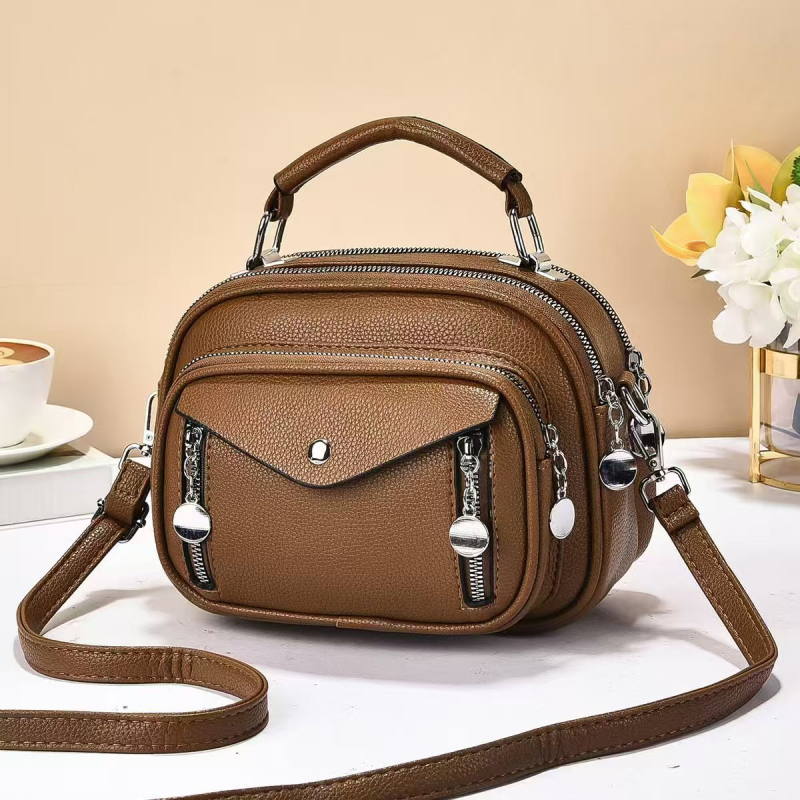 Crossbody torba od PU, horizontalni kvadratni oblik, zatvaranje zipom, unutarnja džep s zipom i džep za telefon
