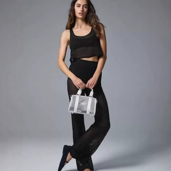 Átlátszó hálós utazótáska, 20–35L kapacitás, váll- és keresztpánttal, jóga, edzés és szabadtéri sportokhoz