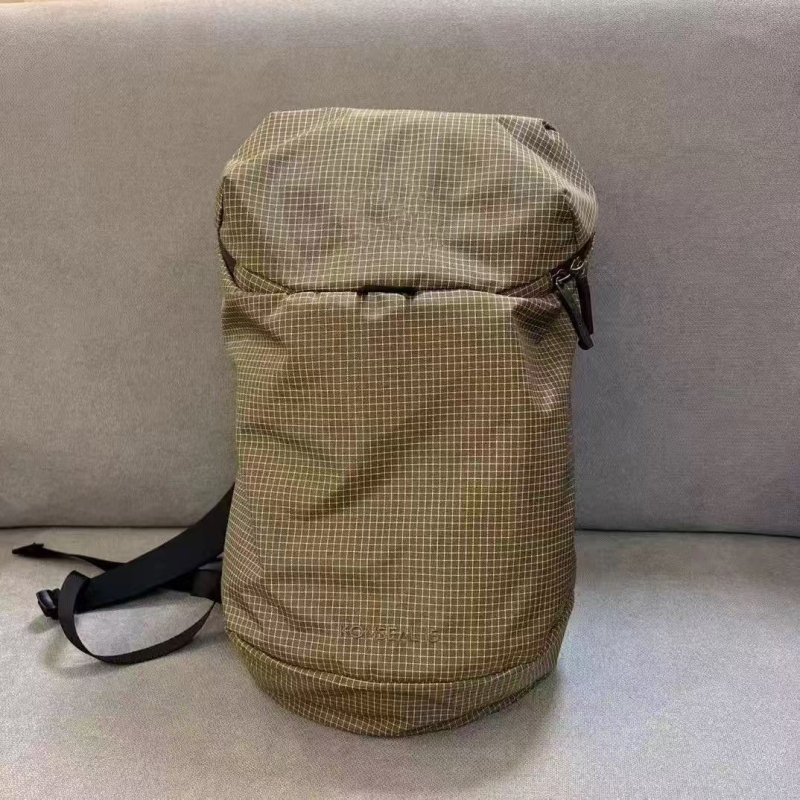 Ruksak 15L s ptičjom brodijom i kariranim uzorkom, vodootporan najlon, za aktivnosti na otvorenom, kompatibilan s 8-inčnim prijenosnim računalom, unisex