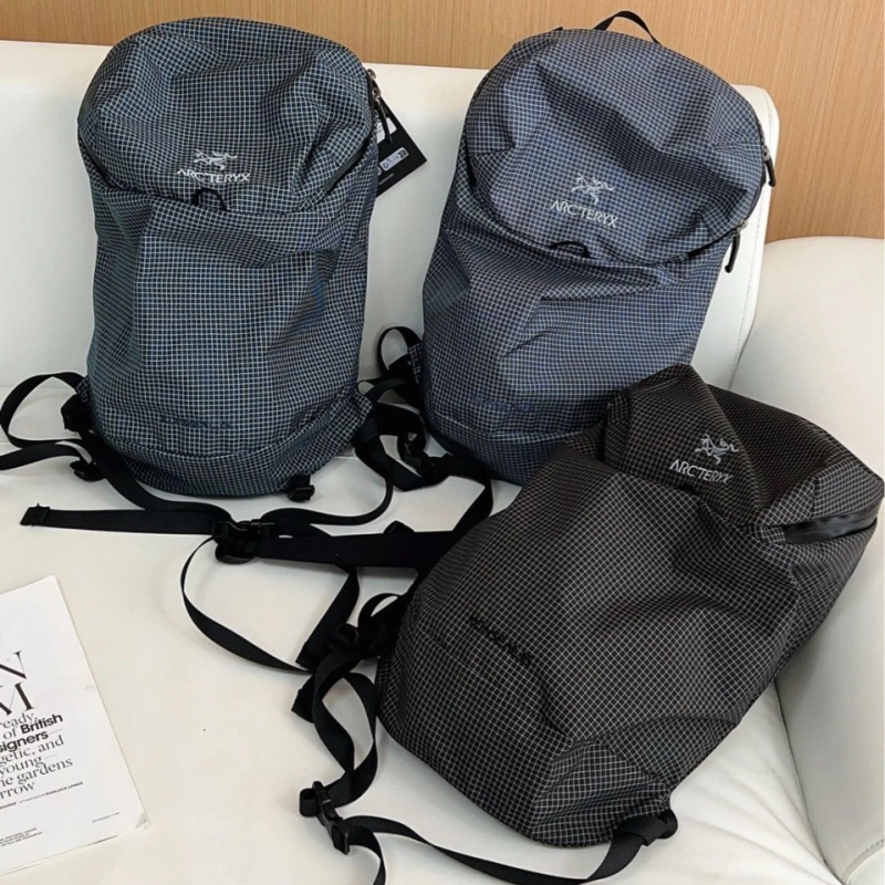 Rucsac unisex din nylon pentru outdoor, capacitate 15L, buzunar pentru laptop de 10 inch, ușor și multifuncțional