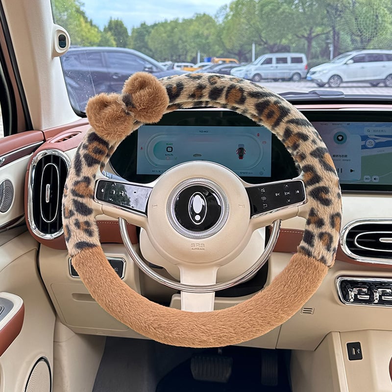 Navlaka za volan s leopardim uzorkom, pliš, toplo zimi, univerzalna kompatibilnost, promjer 38 cm, originalni stil (Materijal: pliš; Promjer: 38 cm; Univerzalna kompatibilnost; Originalni stil)