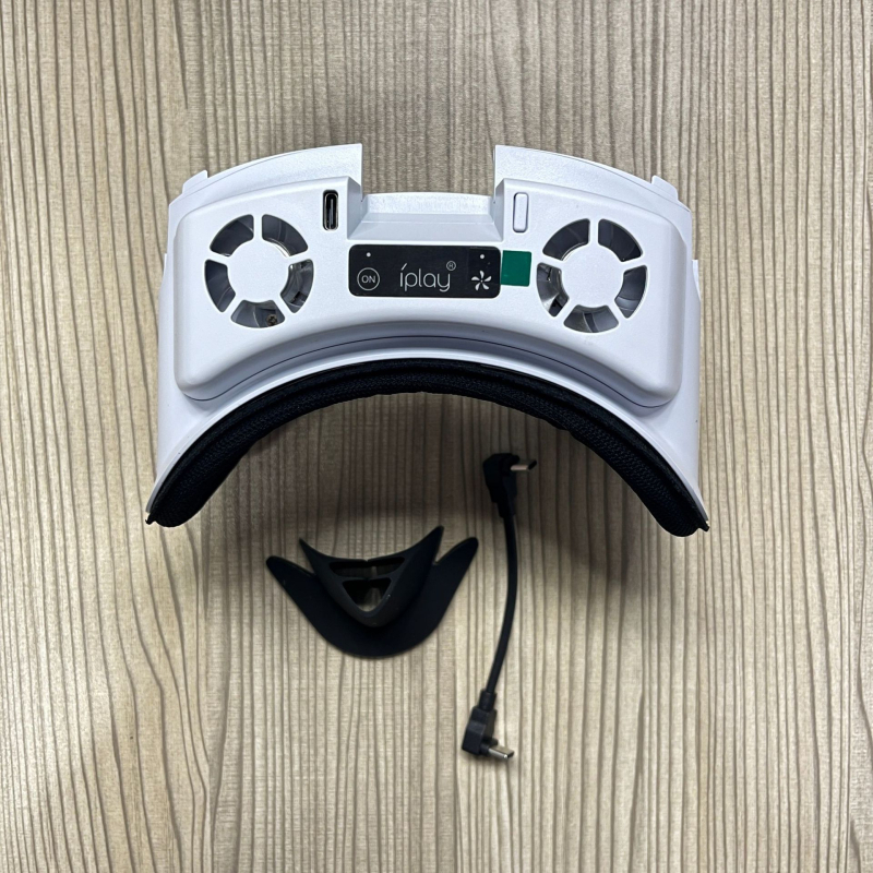 VR rashladni ventil za Meta Quest 3 s RGB svjetlima i maskom za zatamnjivanje — ABS kućište, USB-C sučelje, 178 g, uključuje RGB kućicu za hlađenje naoala, spužastu podlogu, masku za nos, kabel za napajanje