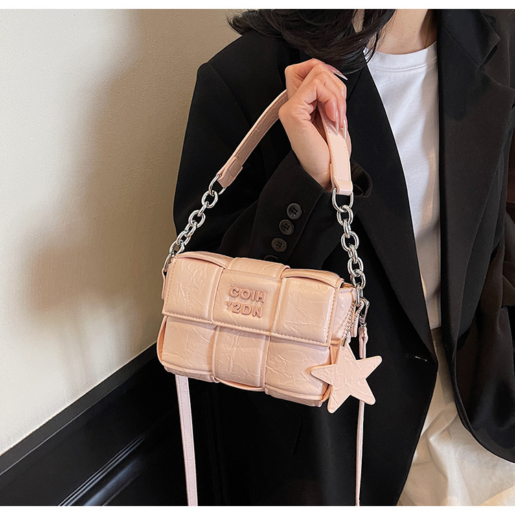 PU materijal crossbody torba kvadratnog oblika, vodoravna, sa zatvaračem i džepom za telefon