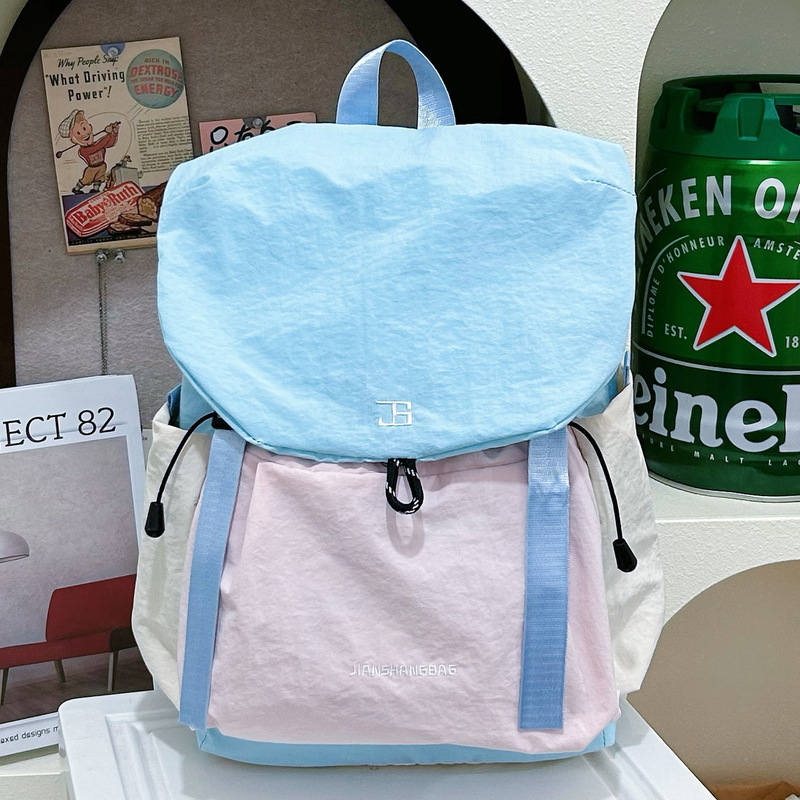 Lagani putni ruksak s šniranjem zatvaranjem i poklopcem, unisex, najlon, otporan na habanje, casual planinarski ruksak s zakrivljenim naramenicama
