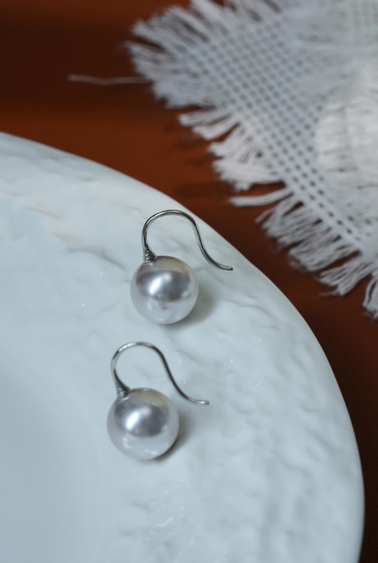 925 hõbedased geomeetrilised manta-helmedega kõrvarõngad naistele, elegantne stiil, Gold Valley, suvi 2025 väljaanne