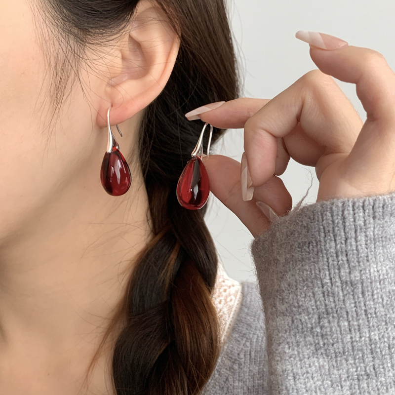 Обеци – 925 стерлингово сребро, капковидна форма, минималистичен стил, марка Qinhong