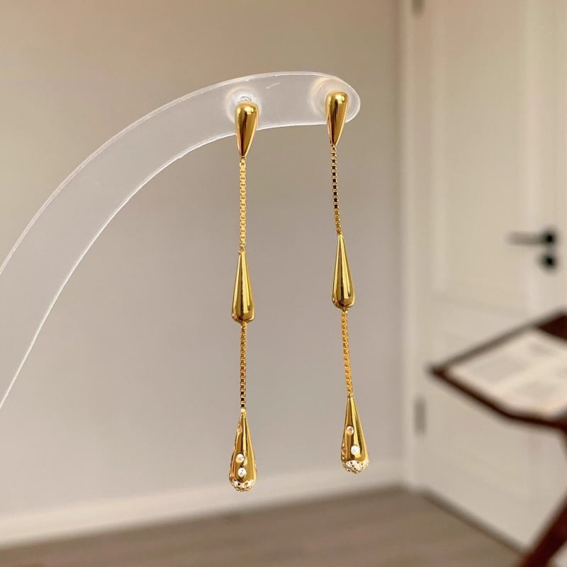 Обeци - капковидни висящи с ресни, титаниева стомана - пролет 2025, Old Money стил, за жени