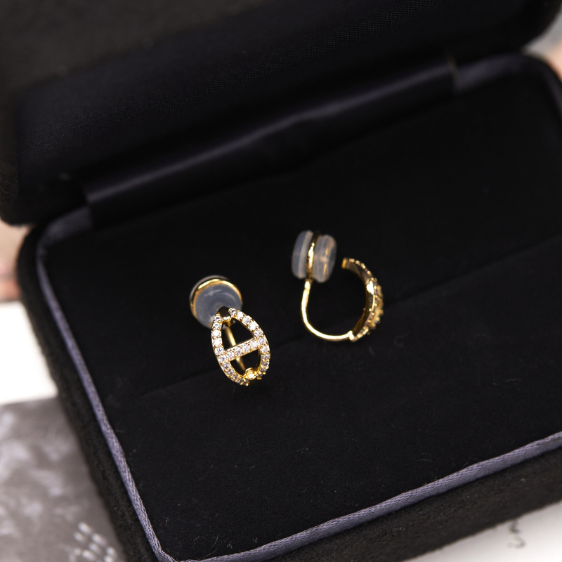 Cercei cu clips – Geometric design, cupru, placare electro, stil simplu, lansare vară 2024