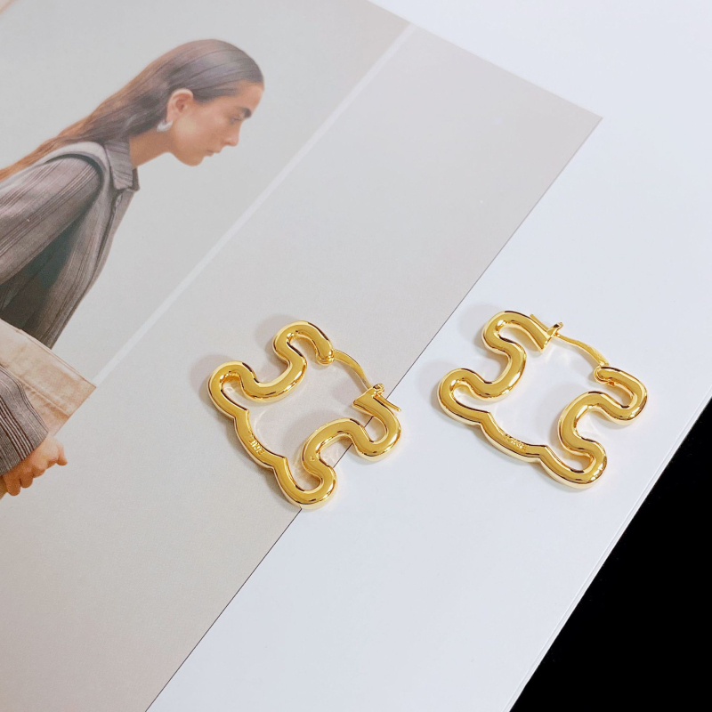 Cercei - design geometric inspirat de Arc de Triomphe, cupru, electroplacare, stil vânt rece, Bersalia