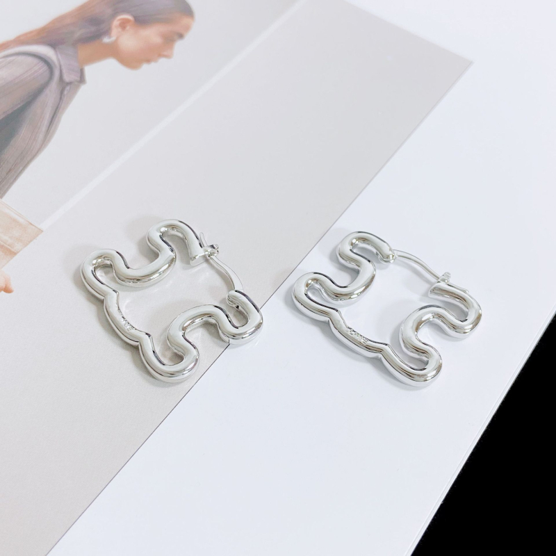 Cercei - design geometric inspirat de Arc de Triomphe, cupru, electroplacare, stil vânt rece, Bersalia